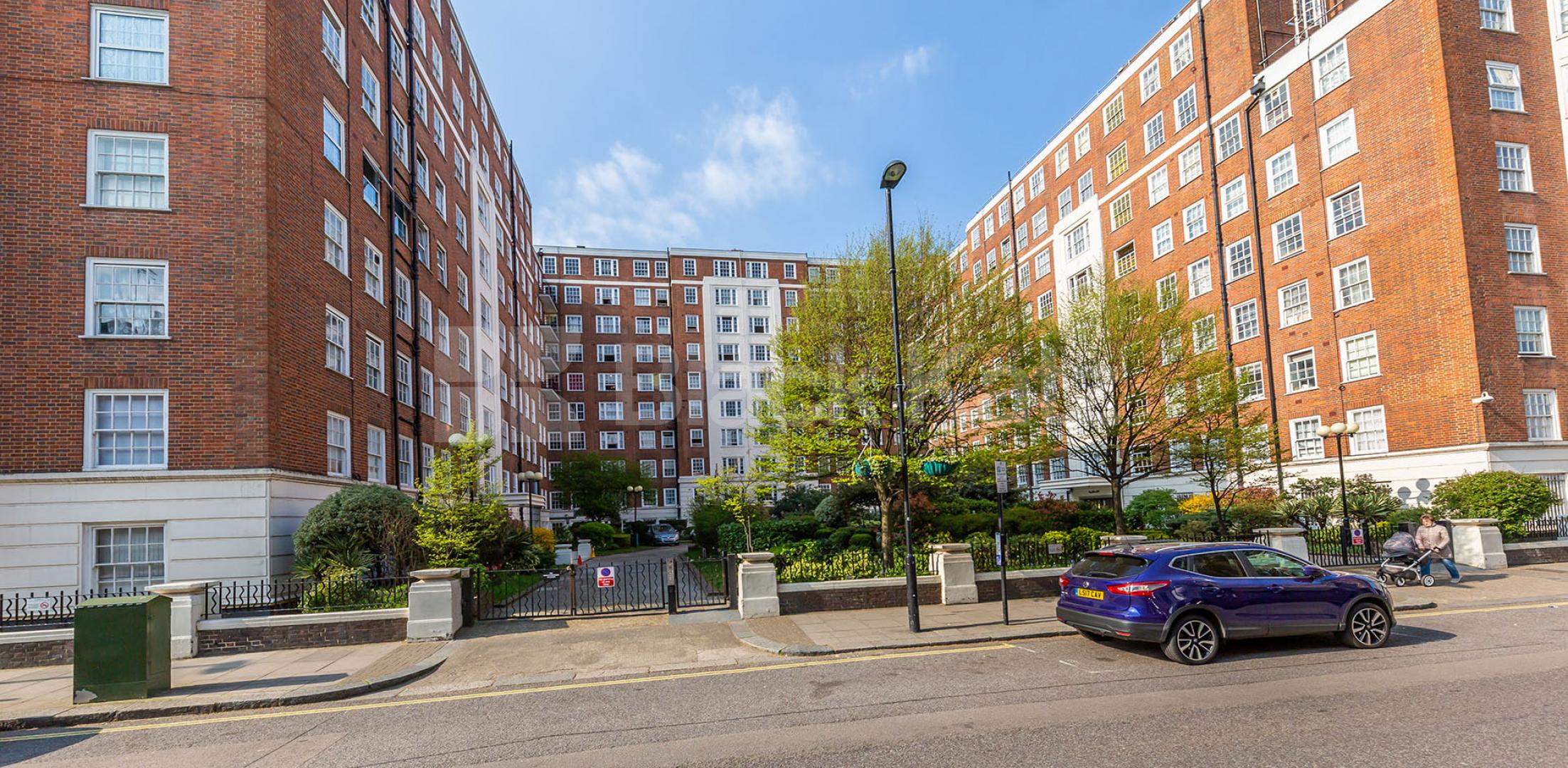 			MINS TO OXFORD STREET & HYDE PARK!, 1 Bedroom, 1 bath, 1 reception Flat			 Park West, Edgware Road , MARBLE ARCH